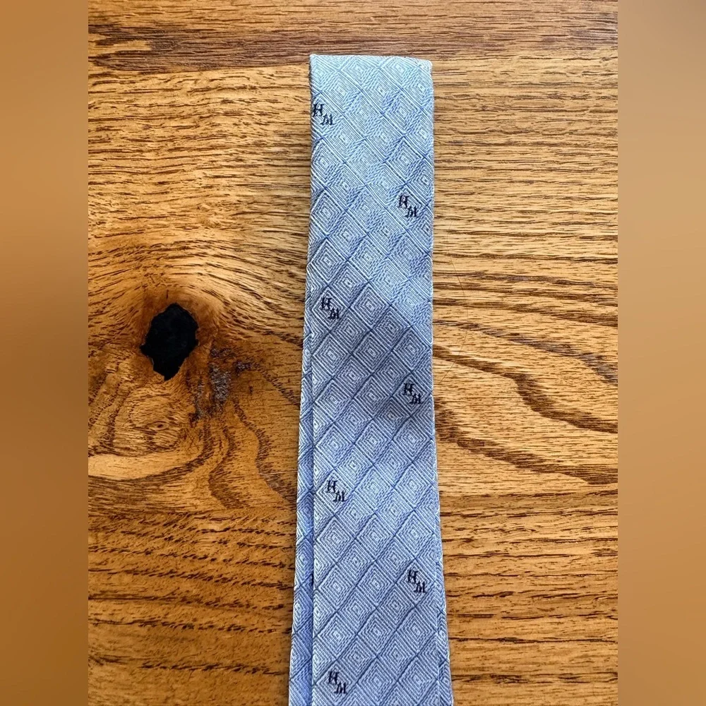Vintage official Waffle House Uniform Men's Light Blue Tie- with “WH”